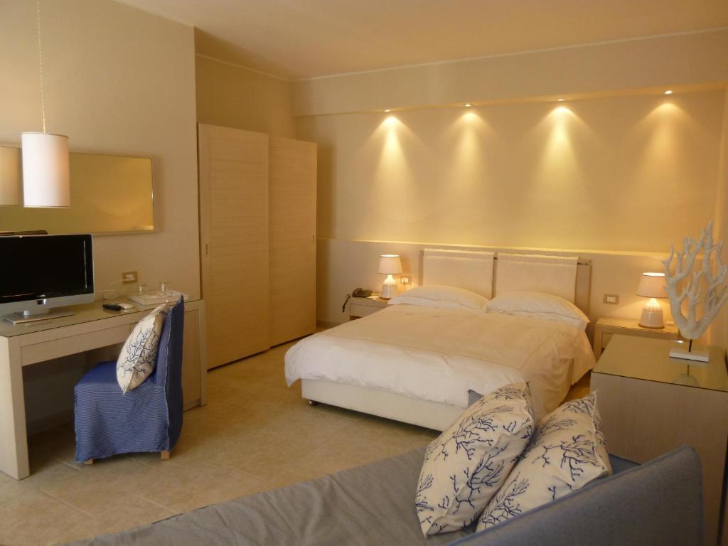 Tempo Di Mare Hotel 4*